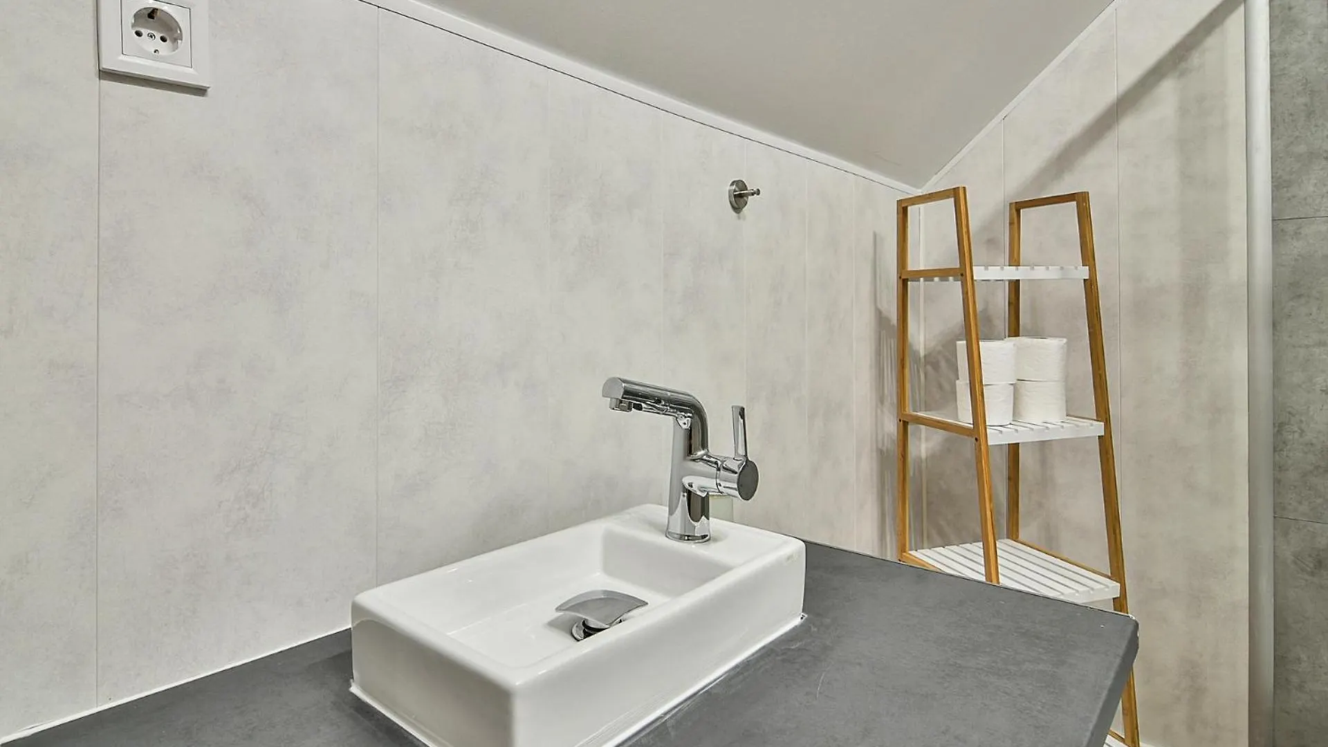 Central Flats With Parking Varna